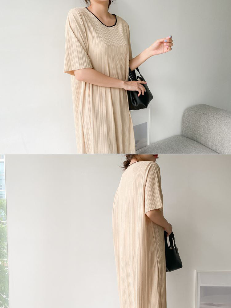 Beige Loungewear Wrinkle-Free Loose Loungewear Short Sleeve Pajama Dress / Small to Large Size
