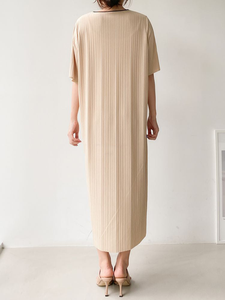 Beige Loungewear Wrinkle-Free Loose Loungewear Short Sleeve Pajama Dress / Small to Large Size